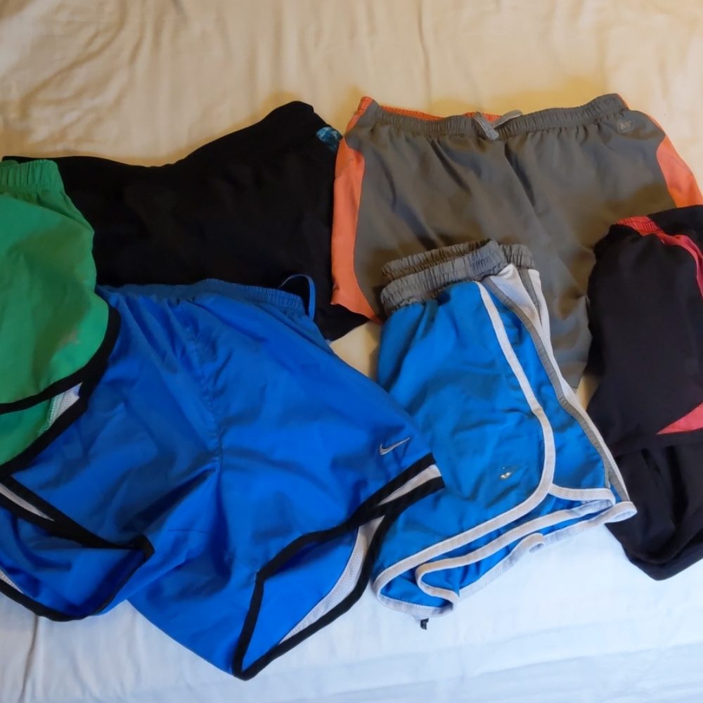 Bundle of 6 running shorts
